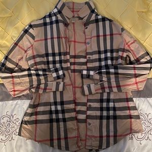 Women’s button down